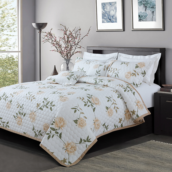 Monarch Collection Super Premium Bedcover